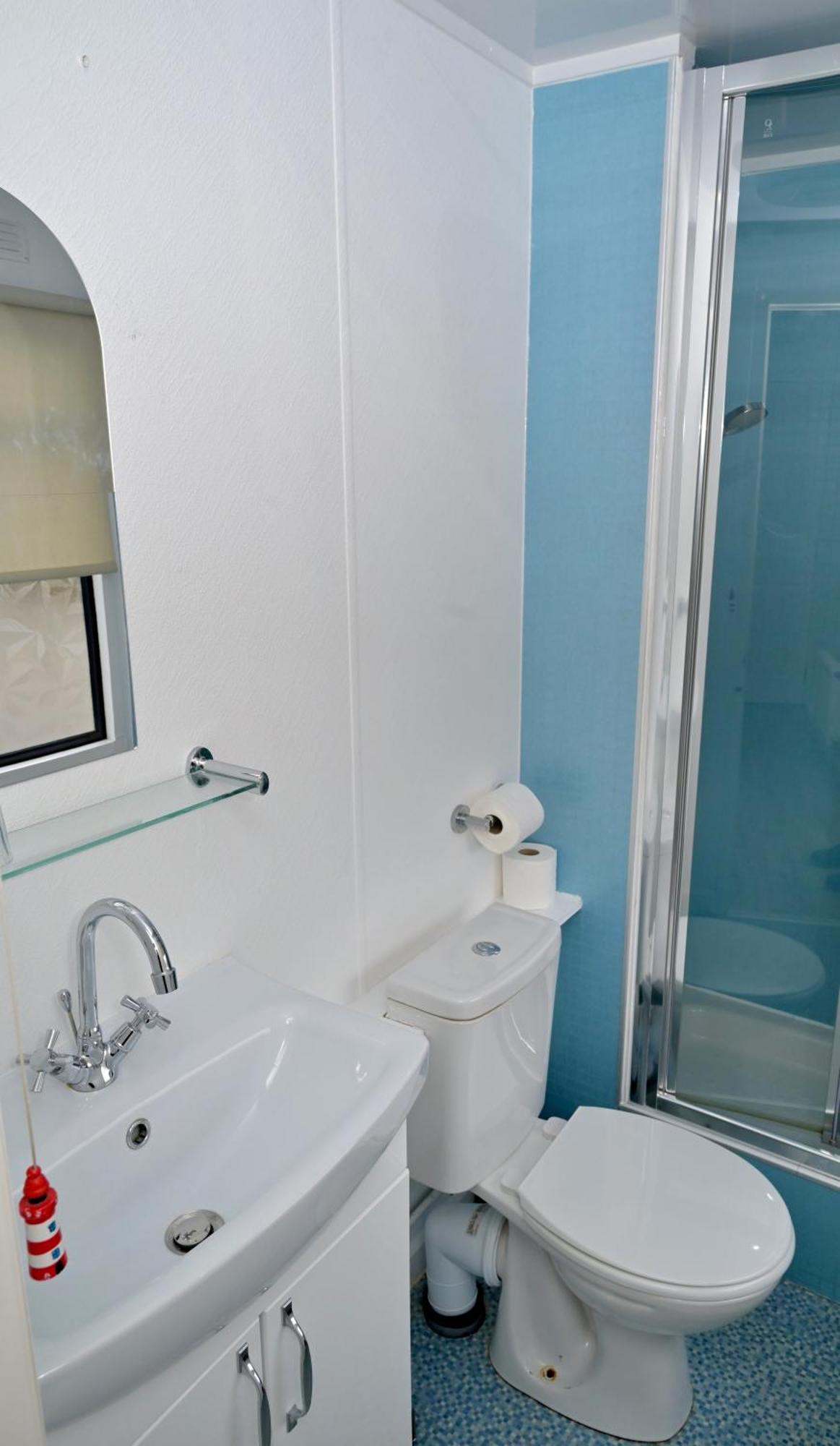 Bunnahabhain 5 - Farm Stay - Stunning Sea And Rural Views 斯特兰拉尔 外观 照片