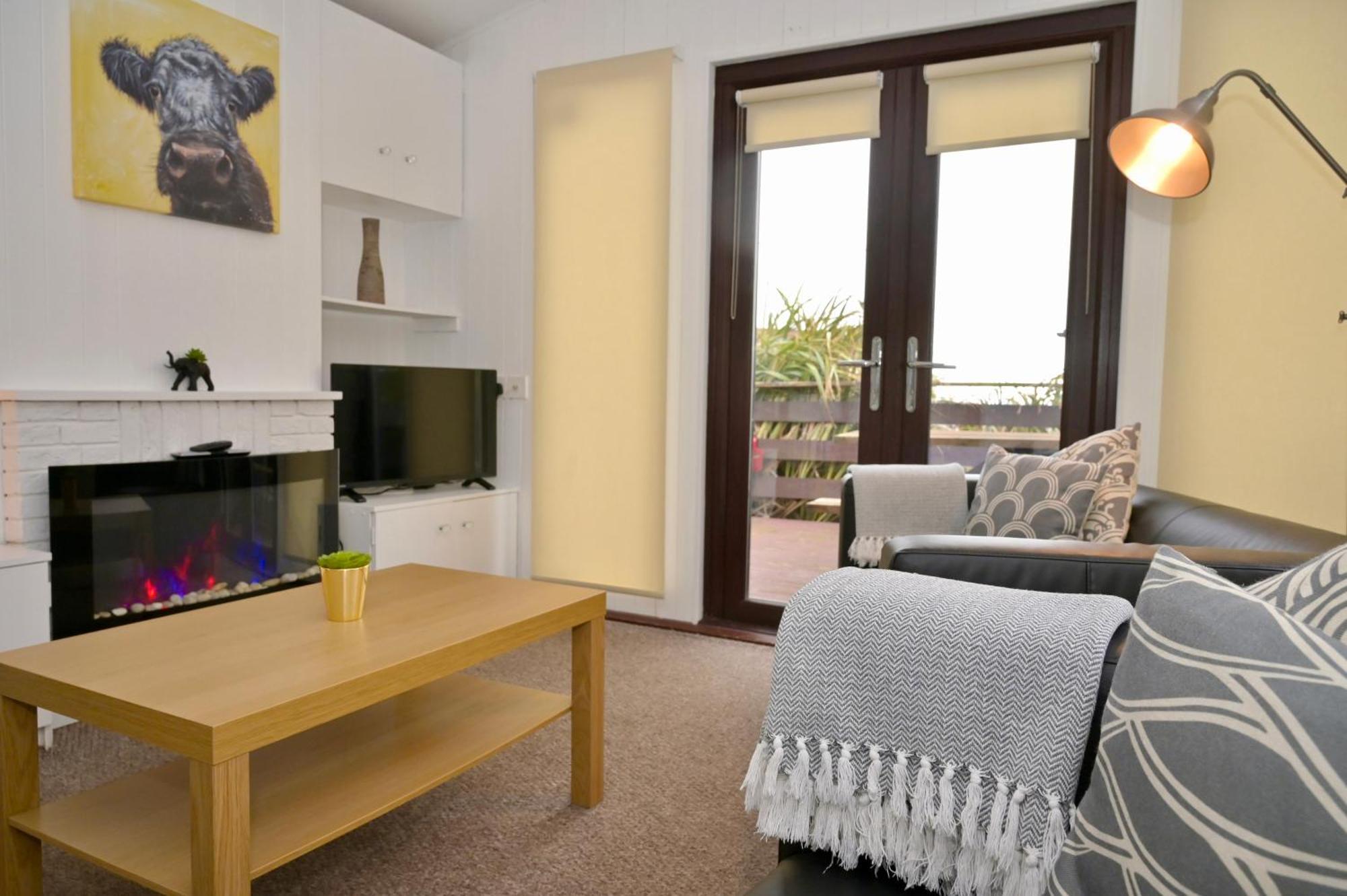Bunnahabhain 5 - Farm Stay - Stunning Sea And Rural Views 斯特兰拉尔 外观 照片