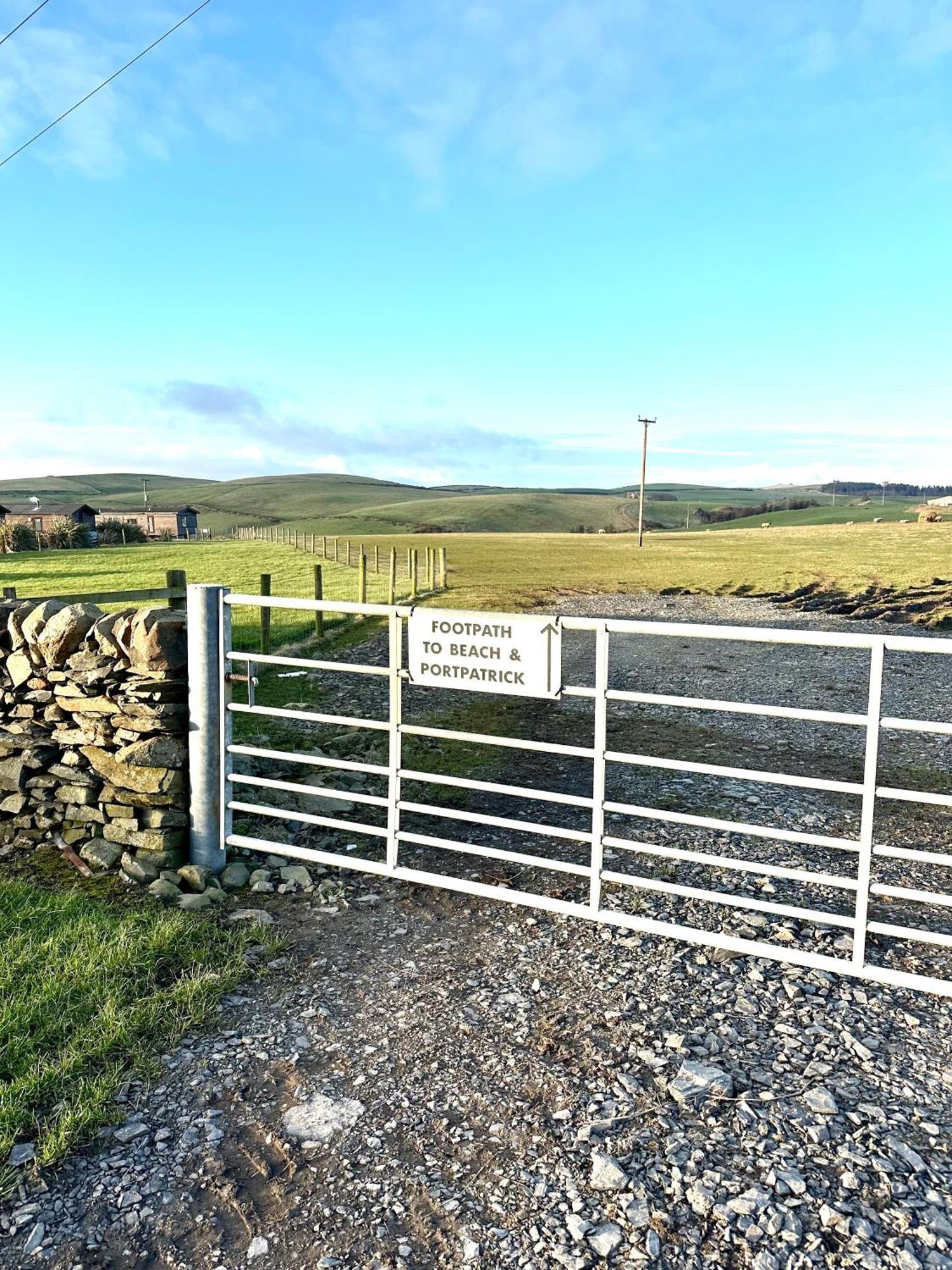 Bunnahabhain 5 - Farm Stay - Stunning Sea And Rural Views 斯特兰拉尔 外观 照片